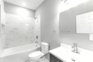 2733 W 38th St, Chicago, IL 60632 - Photo 17