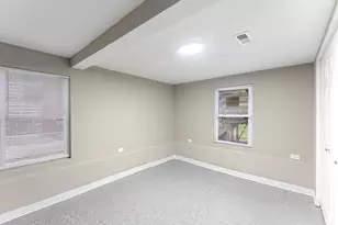 2733 W 38th St, Chicago, IL 60632 - Photo 25