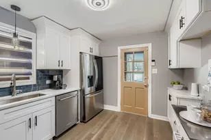 8841 S Utica St, Evergreen Park, IL 60805 - Photo 13