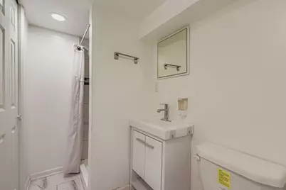 8841 S Utica Street, Evergreen Park, IL 60805 - Photo 5