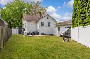 107 S Burton Pl, Arlington Heights, IL 60005 - Photo 17