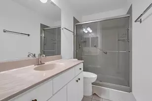 7910 Belle Rive Ct, Tinley Park, IL 60477 - Photo 17