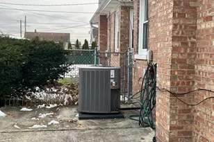 841 N Kildare Ave, Chicago, IL 60651 - Photo 3