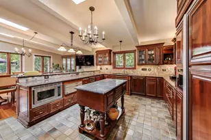 1821 E Boulder Dr, Mount Prospect, IL 60056 - Photo 13