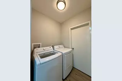 [Address not provided], Hazel Crest, IL 60429 - Photo 33