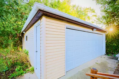 423 Lawrence Avenue, Grayslake, IL 60030 - Photo 15