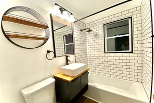 423 Lawrence Ave, Grayslake, IL 60030 - Photo 13