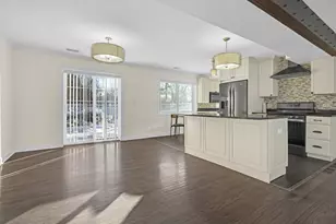 3225 Illinois Rd, Wilmette, IL 60091 - Photo 9