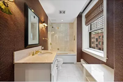 189 E Lake Shore Drive #4E, Chicago, IL 60611 - Photo 25