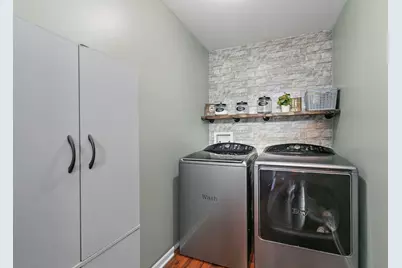 39 W Bluebell Avenue, Cortland, IL 60112 - Photo 15