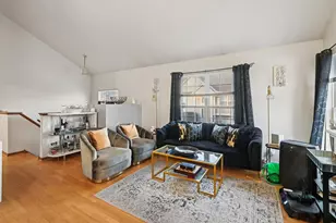 2797 Shelly Ln, Aurora, IL 60504 - Photo 3