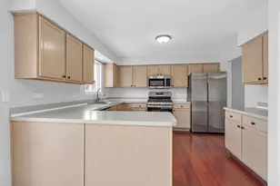 2786 Yosemite Dr, Aurora, IL 60503 - Photo 5