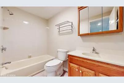 1761 Stanford Court, Lake Forest, IL 60045 - Photo 31