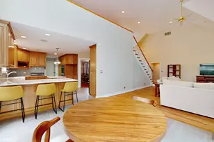 1761 Stanford Ct, Lake Forest, IL 60045 - Photo 9