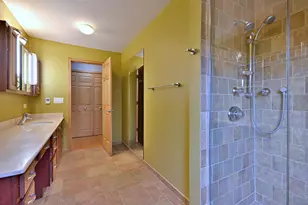 1403 Forest Dr, Glenview, IL 60025 - Photo 23