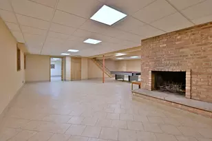 1403 Forest Dr, Glenview, IL 60025 - Photo 35