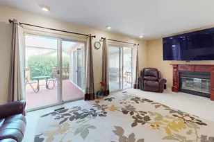 412 Chateau Dr, Buffalo Grove, IL 60089 - Photo 11