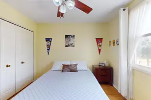 412 Chateau Dr, Buffalo Grove, IL 60089 - Photo 25