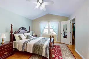 412 Chateau Dr, Buffalo Grove, IL 60089 - Photo 17