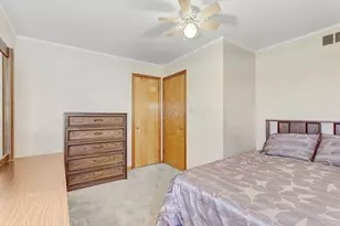 1038 Arthur Ave, Berkeley, IL 60163 - Photo 17