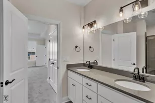 8028 Bradley Dr, Tinley Park, IL 60487 - Photo 17