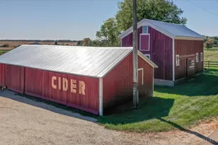 2S227 Green Rd, Elburn, IL 60119 - Photo 1