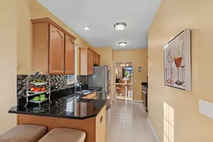 706 Owl Creek Ln, Gurnee, IL 60031 - Photo 7