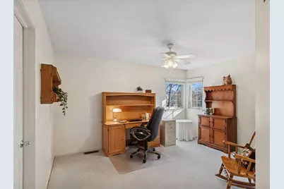 706 Owl Creek Lane, Gurnee, IL 60031 - Photo 19