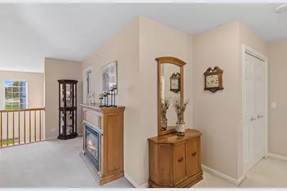 706 Owl Creek Lane, Gurnee, IL 60031 - Photo 17