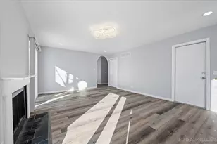 2S616 Linden Square, Warrenville, IL 60555 - Photo 7