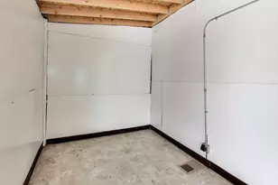 5116 S Carpenter St, Chicago, IL 60609 - Photo 9