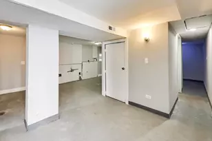 5116 S Carpenter St, Chicago, IL 60609 - Photo 21