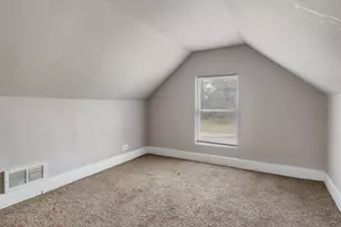 631 E 142nd St, Dolton, IL 60419 - Photo 13