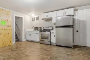 631 E 142nd St, Dolton, IL 60419 - Photo 5