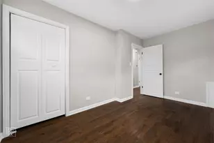 10854 Lyman Ave, Chicago Ridge, IL 60415 - Photo 7