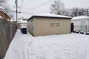 6049 S Talman Ave, Chicago, IL 60629 - Photo 5