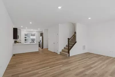 406 Red Oak Circle, Volo, IL 60020 - Photo 3