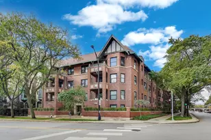 5100 S Hyde Park Blvd, Chicago, IL 60615 - Photo 1