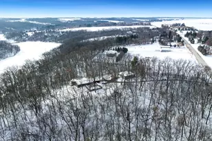 1203 W Mud Creek Rd, Oregon, IL 61061 - Photo 7