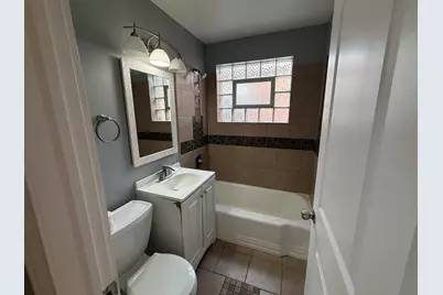 9710 S Chappel Avenue, Chicago, IL 60617 - Photo 7