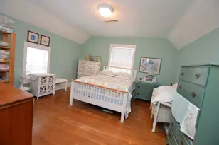 810 Julien St, Belvidere, IL 61008 - Photo 11