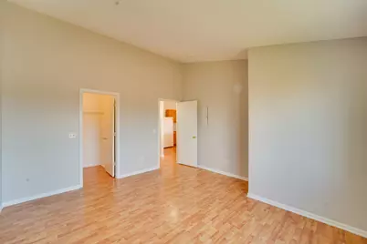 1231 Silverstone Drive #1231, Carpentersville, IL 60110 - Photo 13