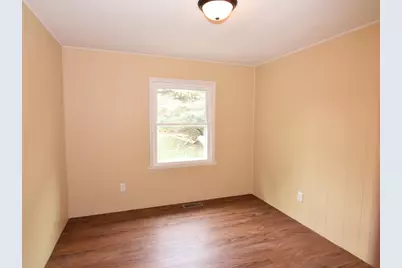 121 Pheasant Trail, Carpentersville, IL 60110 - Photo 11