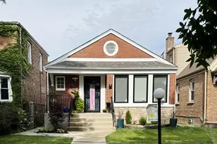 8728 S Merrill Ave, Chicago, IL 60617 - Photo 1