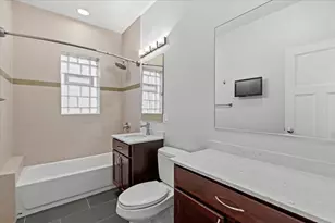 4912 N Washtenaw Ave, Chicago, IL 60625 - Photo 9