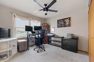 9919 Constitution Dr, Orland Park, IL 60462 - Photo 9