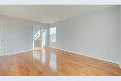 974 N Village Drive #4, Round Lake Beach, IL 60073 - Photo 3