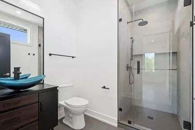 9214 N Washington Street, Niles, IL 60714 - Photo 15