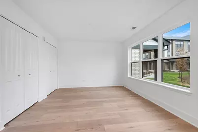 [Address not provided], Morton Grove, IL 60053 - Photo 9