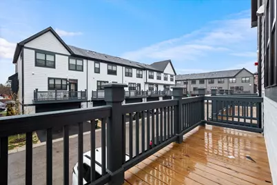 [Address not provided], Morton Grove, IL 60053 - Photo 15